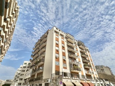 appartamento in vendita a Palermo in zona Malaspina/Palagonia