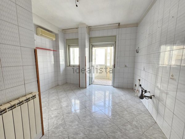 appartamento in vendita a Palermo in zona Chiavelli