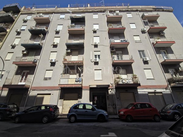 appartamento in vendita a Palermo