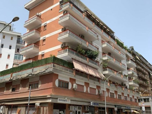 ufficio in vendita a Palermo in zona Politeama