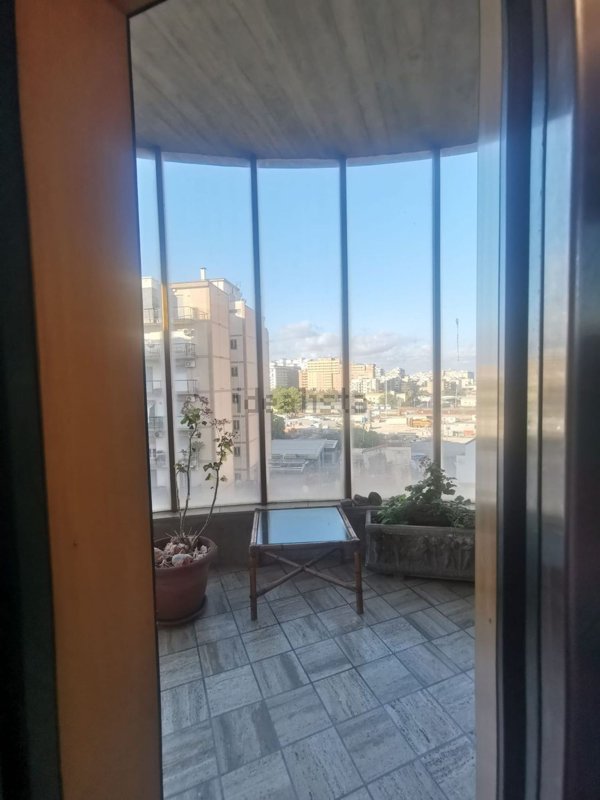 appartamento in vendita a Palermo in zona Libertà