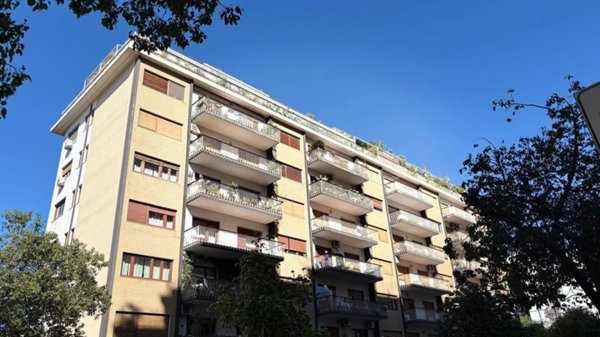 appartamento in vendita a Palermo in zona Libertà