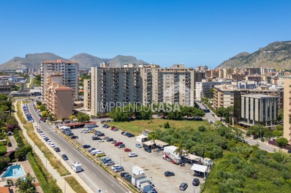 appartamento in vendita a Palermo in zona Libertà