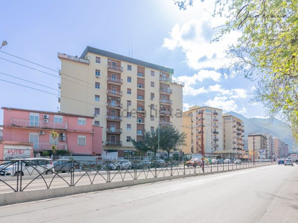appartamento in vendita a Palermo in zona Uditore