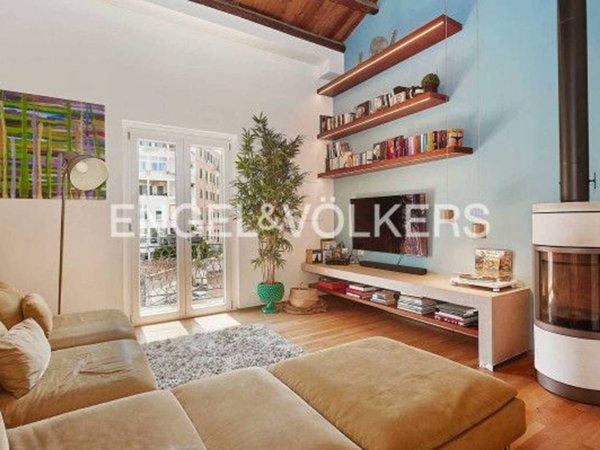 appartamento in vendita a Palermo in zona Malaspina/Palagonia