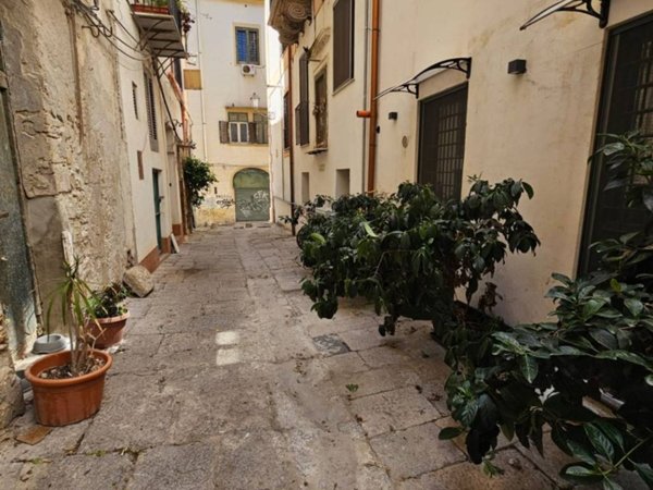 appartamento in vendita a Palermo in zona Centro storico