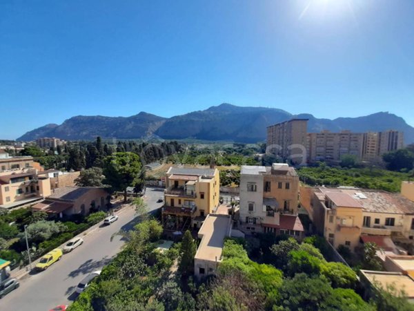 appartamento in vendita a Palermo in zona Resuttana