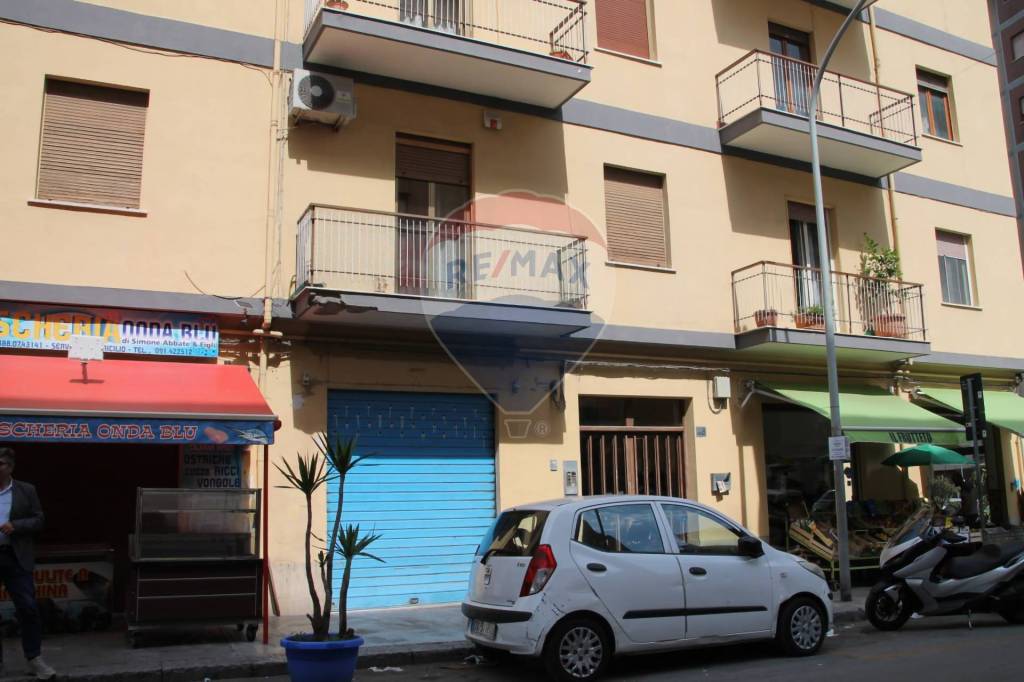 monolocale in vendita a Palermo in zona Calatafimi / Cuba