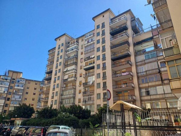 appartamento in vendita a Palermo