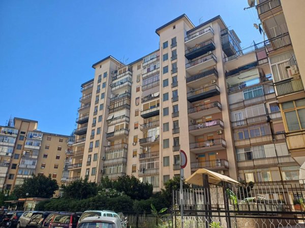 appartamento in vendita a Palermo