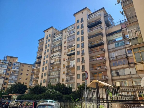 appartamento in vendita a Palermo
