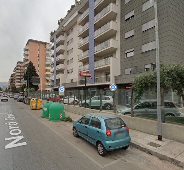 negozio in vendita a Palermo