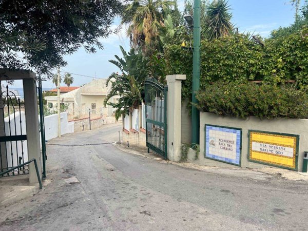 casa indipendente in vendita a Palermo in zona Oreto