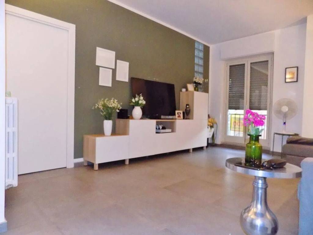 appartamento in vendita a Palermo in zona Montegrappa / Santa Rosalia