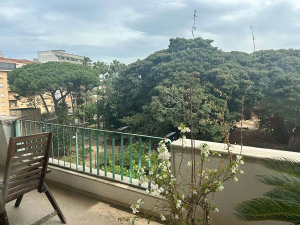 appartamento in vendita a Palermo in zona Politeama