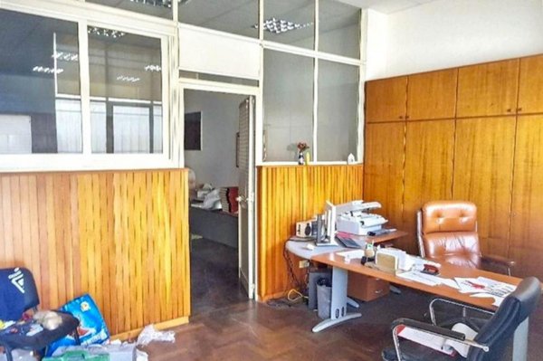 locale di sgombero in vendita a Palermo