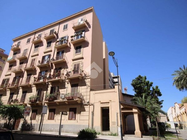 appartamento in vendita a Palermo in zona Libertà