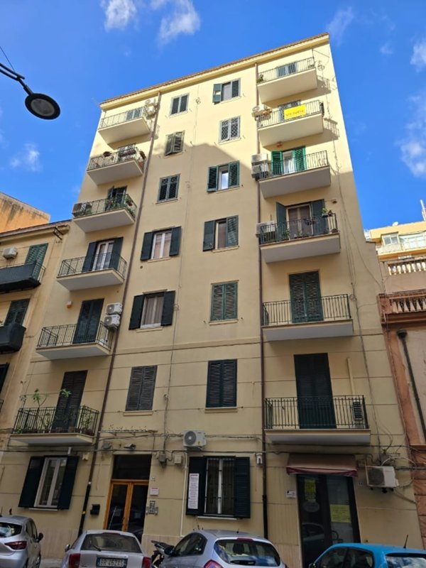 appartamento in vendita a Palermo in zona Libertà
