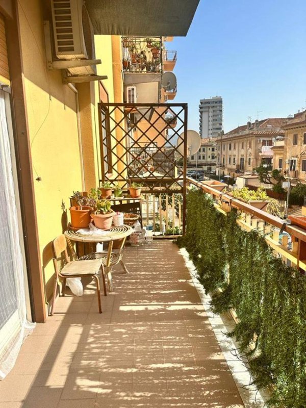 appartamento in vendita a Palermo in zona Arenella/Vergine Maria