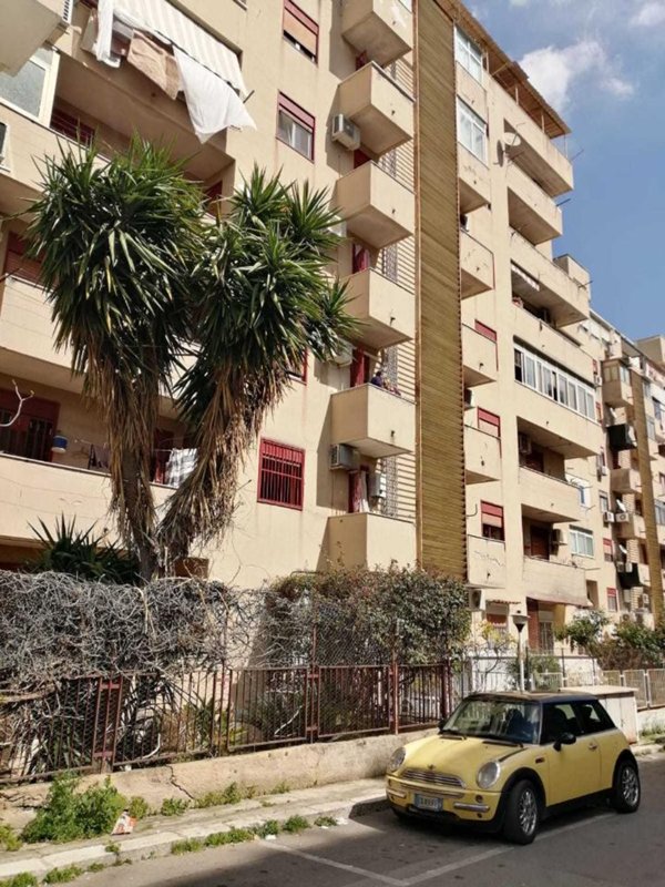 appartamento in vendita a Palermo in zona Baida