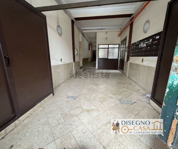 appartamento in vendita a Palermo in zona Montegrappa / Santa Rosalia