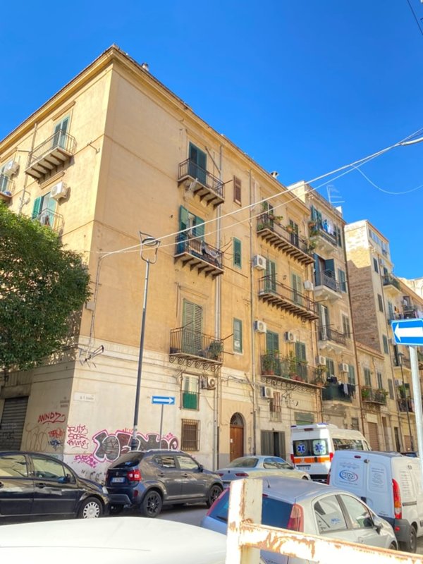 appartamento in vendita a Palermo in zona Libertà