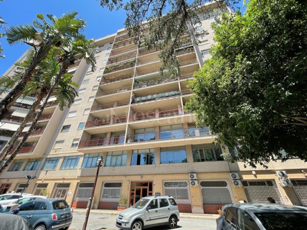 appartamento in vendita a Palermo in zona Uditore