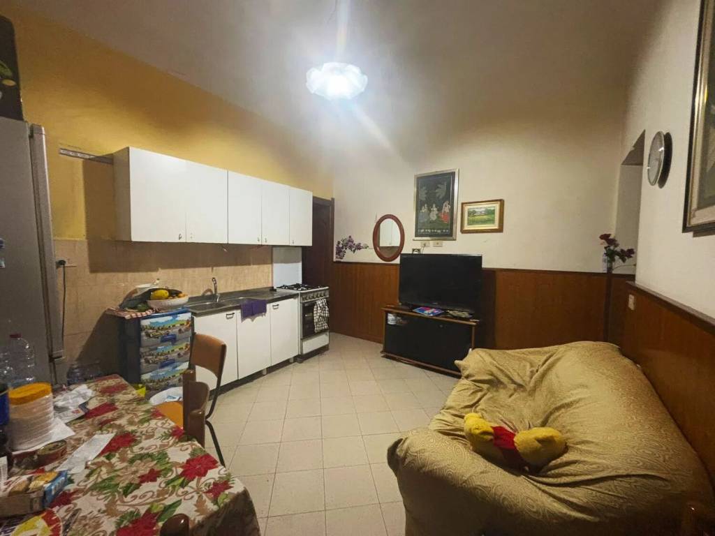 appartamento in vendita a Palermo in zona Montegrappa / Santa Rosalia