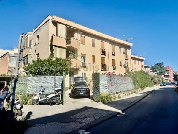 appartamento in vendita a Palermo in zona Libertà