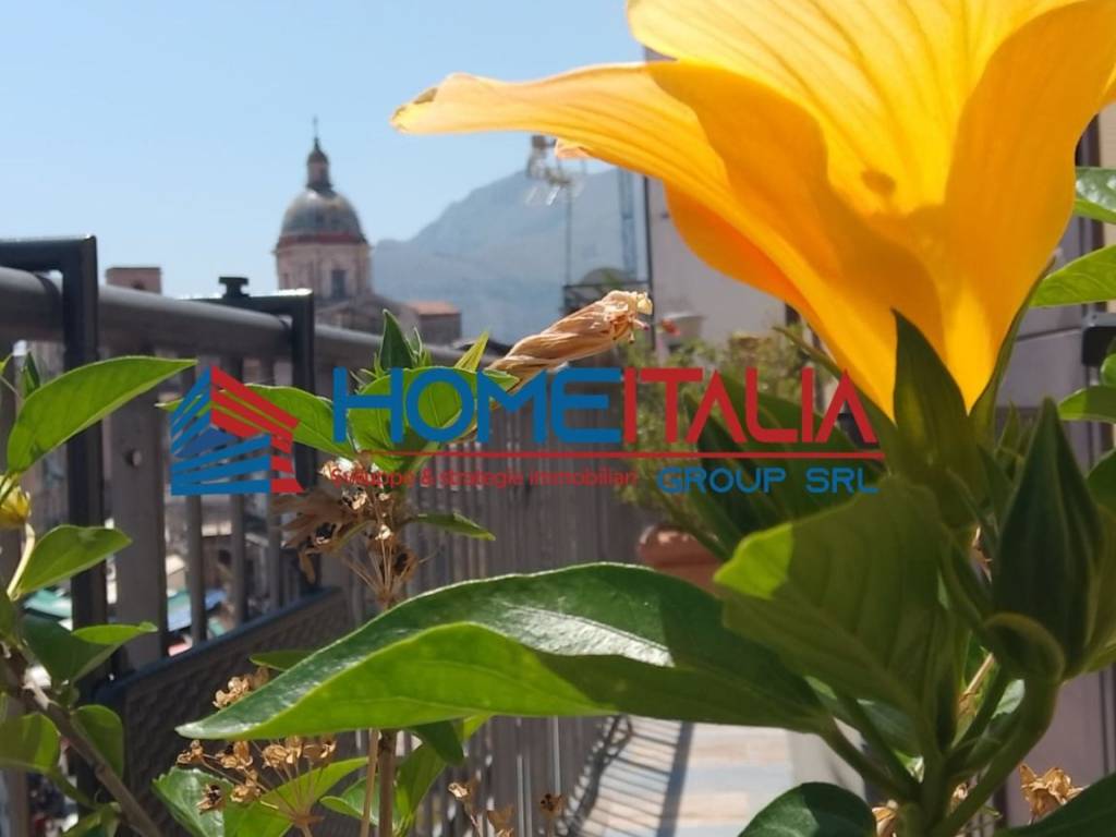 intera palazzina in vendita a Palermo in zona Centro storico