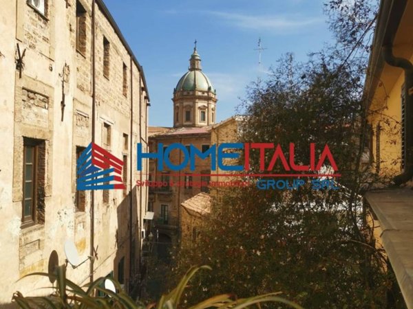 intera palazzina in vendita a Palermo in zona Centro storico