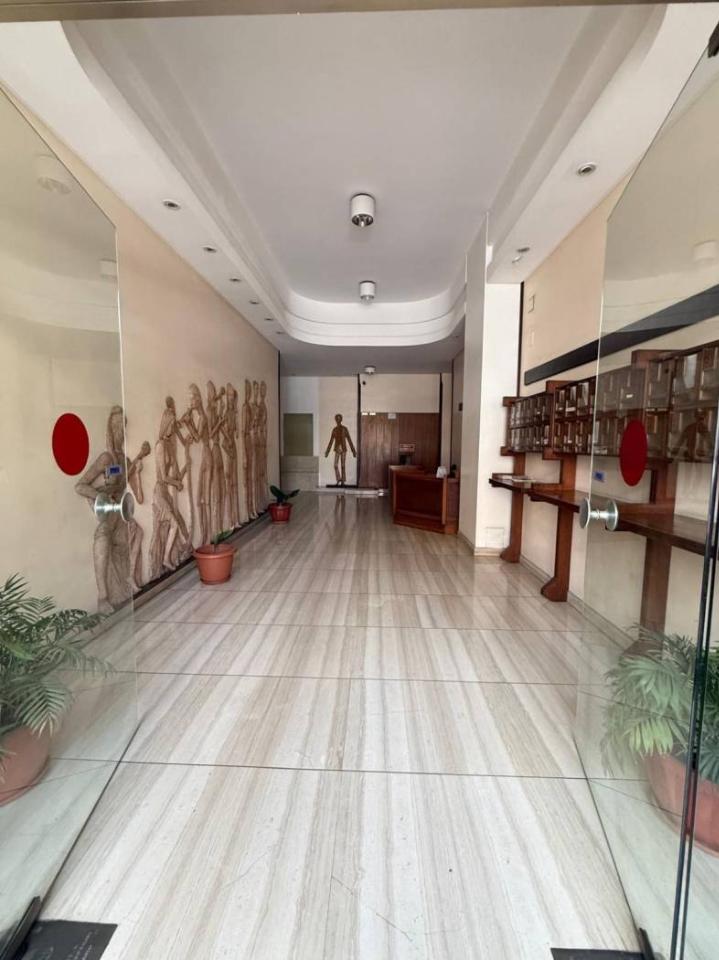 appartamento in vendita a Palermo in zona Malaspina/Palagonia