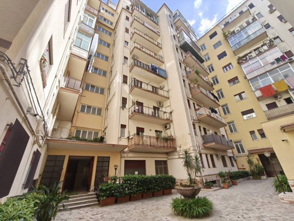 appartamento in vendita a Palermo in zona Libertà