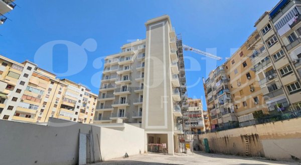 appartamento in vendita a Palermo in zona Zisa