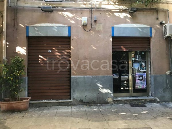 quadrivano in vendita a Palermo in zona Politeama