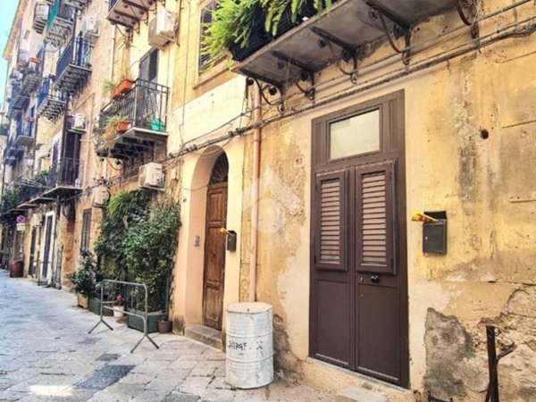 appartamento in vendita a Palermo in zona Centro storico