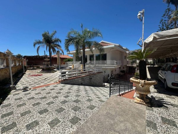 casa indipendente in vendita a Palermo in zona Cruillas