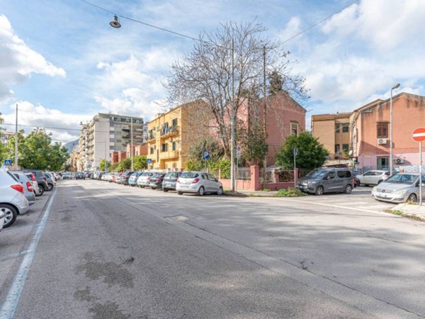 appartamento in vendita a Palermo in zona Montepellegrino