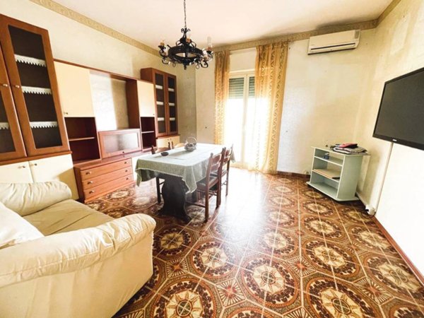 appartamento in vendita a Palermo in zona Montegrappa / Santa Rosalia