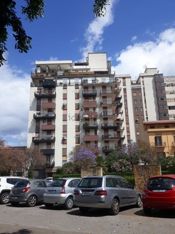 appartamento in vendita a Palermo in zona Calatafimi / Cuba