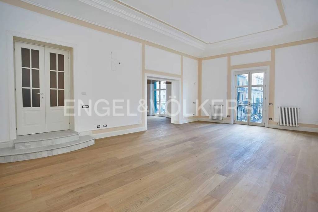 appartamento in vendita a Palermo in zona Malaspina/Palagonia