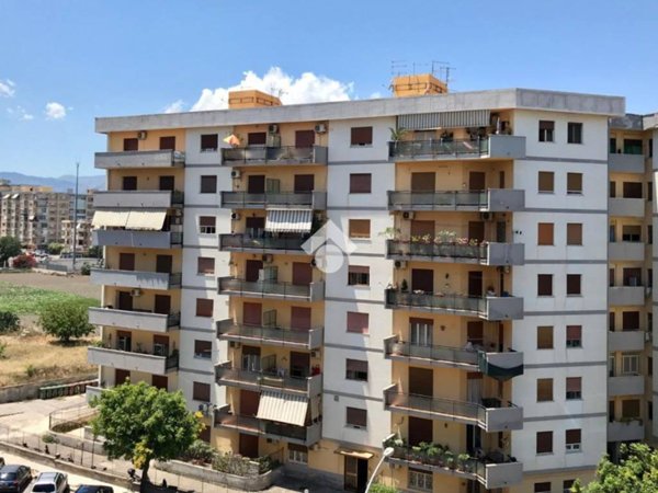 appartamento in vendita a Palermo in zona Acqua dei Corsari