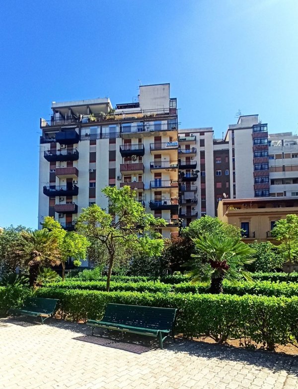 appartamento in vendita a Palermo in zona Calatafimi / Cuba
