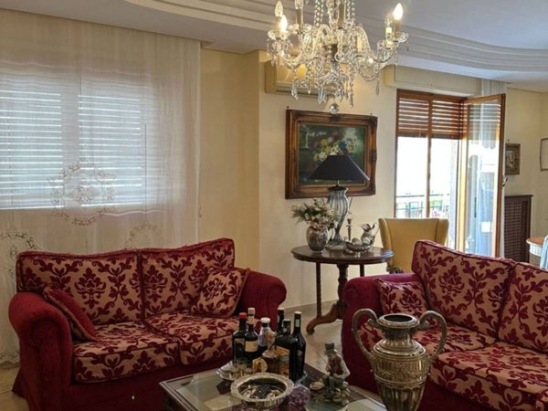 appartamento in vendita a Palermo in zona San Lorenzo