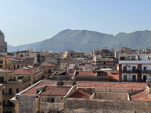 appartamento in vendita a Palermo in zona Libertà