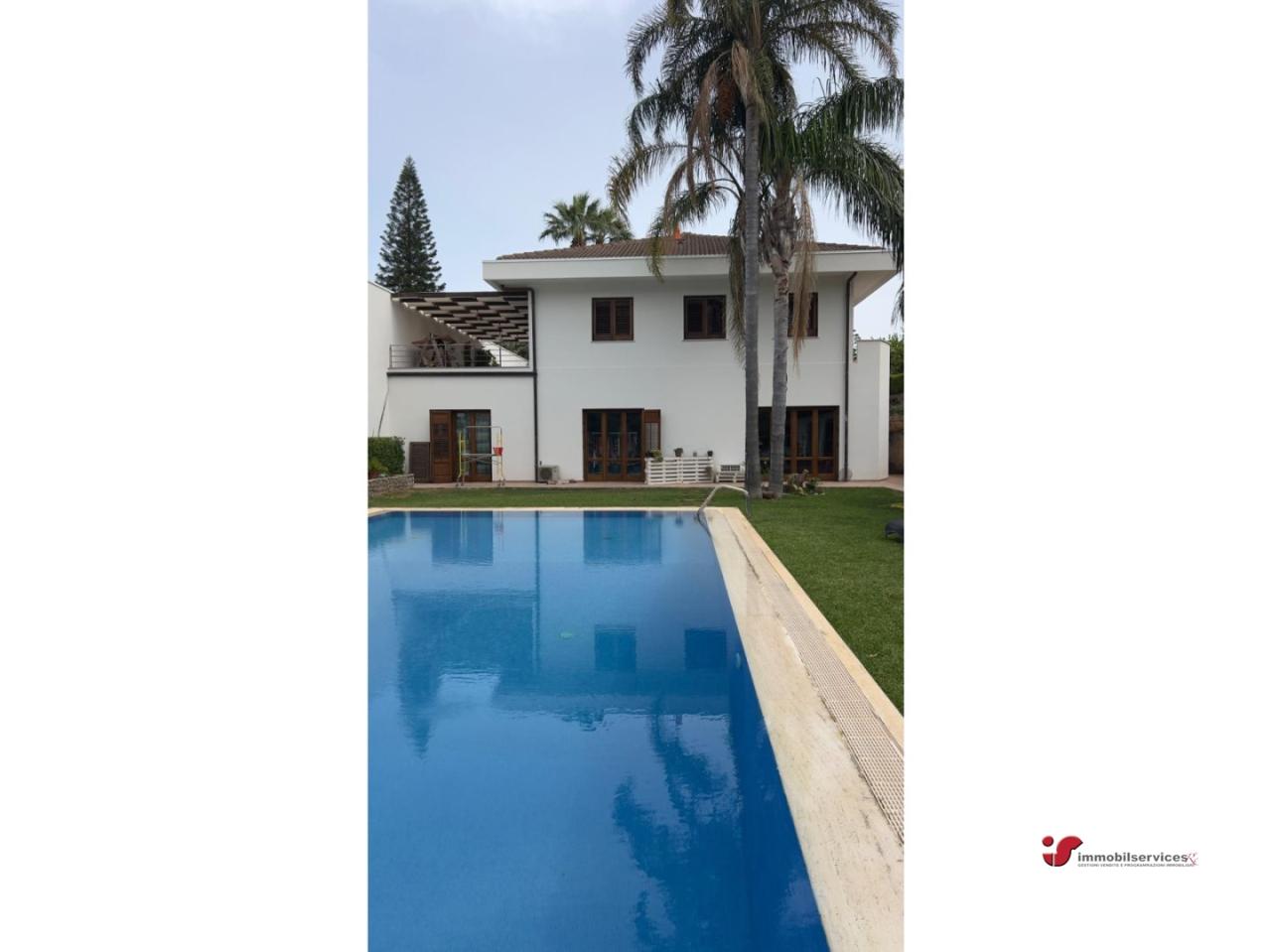 casa indipendente in vendita a Palermo in zona Tommaso Natale