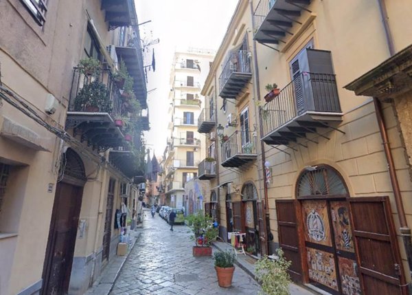 appartamento in vendita a Palermo in zona Centro storico