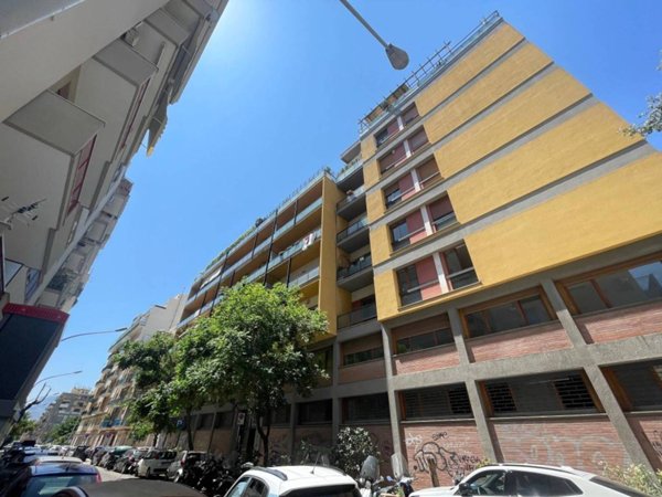 appartamento in vendita a Palermo in zona Libertà