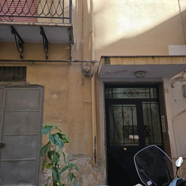 appartamento in vendita a Palermo in zona Zisa