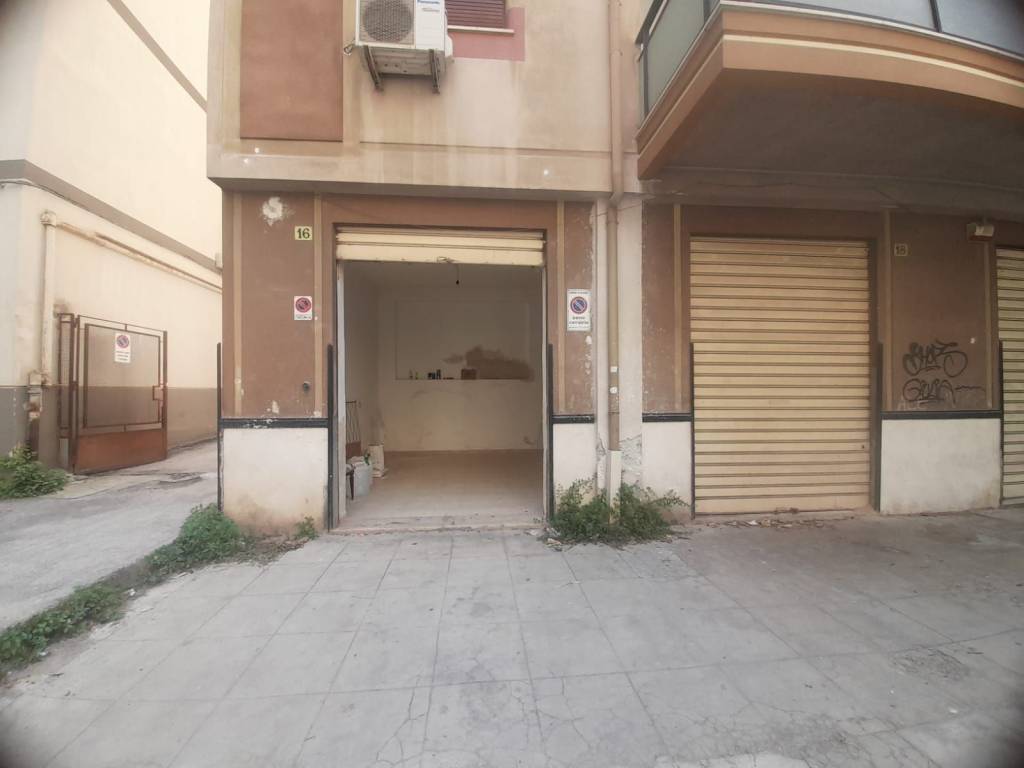 casa indipendente in vendita a Palermo in zona Calatafimi / Cuba